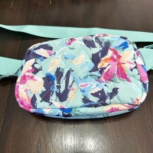 Vera Bradley Waist Pouch/sling